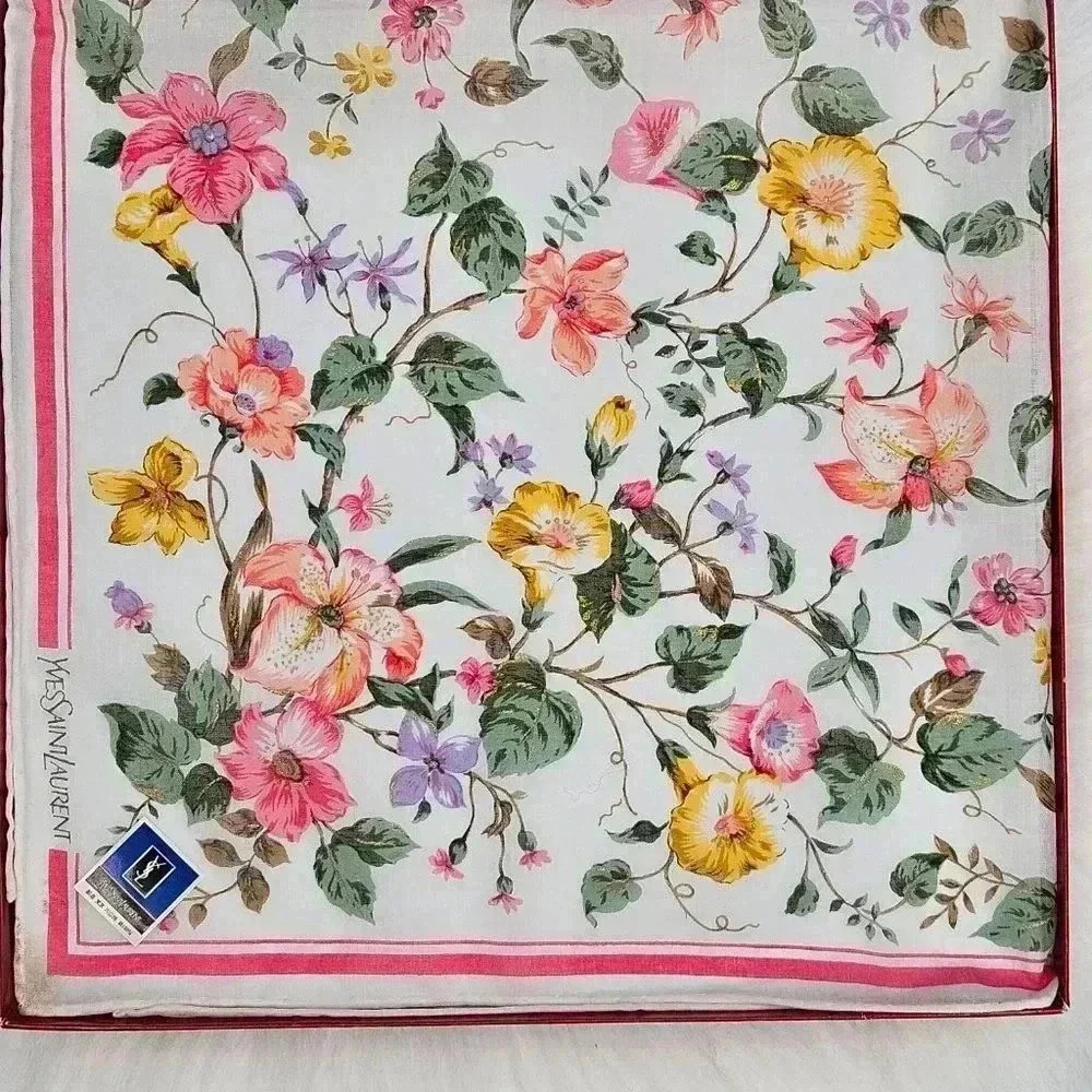 YS Floral Pattern Design Neckerchief - Picture 4 of 7